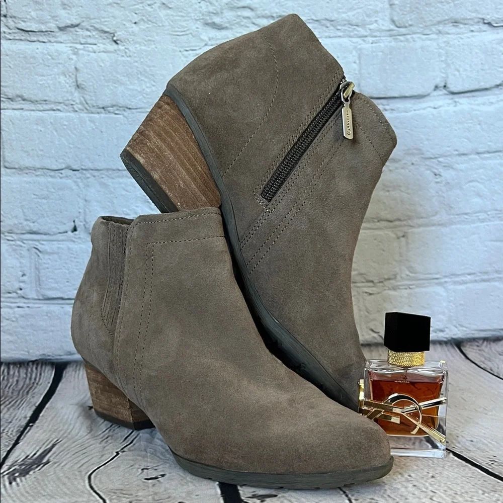 * Blondo Gray Ankle Booties